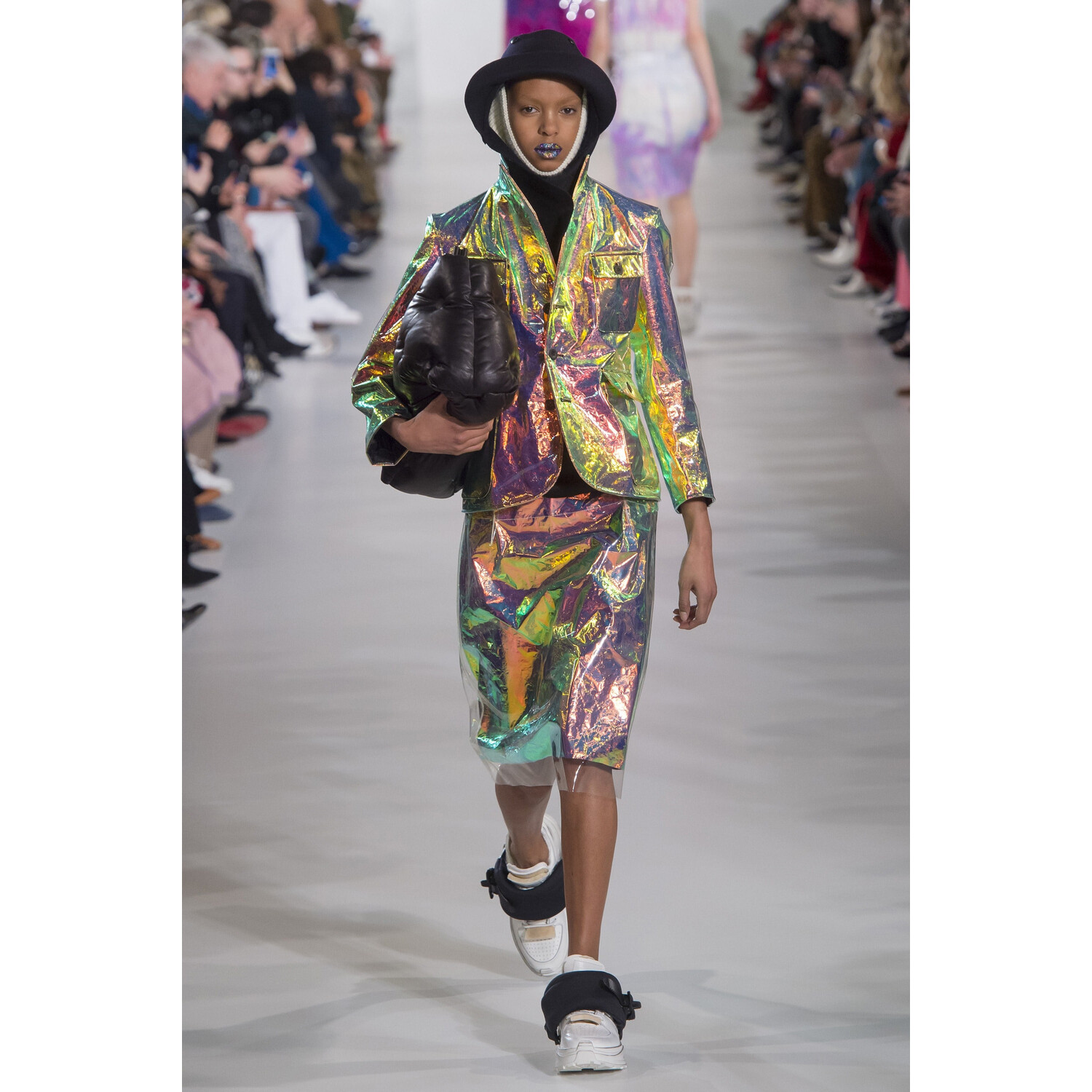 Фото Maison Margiela Fall 2018 Ready-to-Wear , Maison Margiela осень зима 2018 , Fashion show , неделя моды в Париже , PFW , Mainstyles